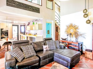 TV - Villa Mar y Luna by Interhome (Frigiliana)