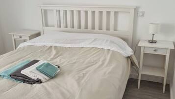 1 bedroom, iron/ironing board, WiFi, bed sheets
