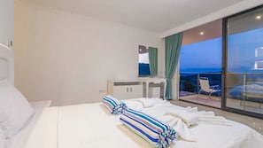 5 Schlafzimmer, Bügeleisen/Bügelbrett, WLAN, Bettwäsche