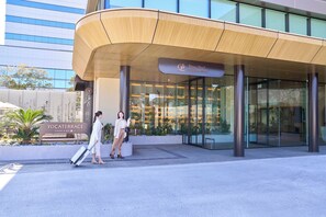 Mặt tiền nơi lưu trú