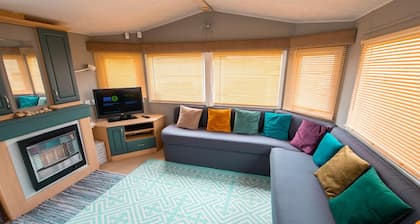 WW213 - 4 bed, Parkdean Camber