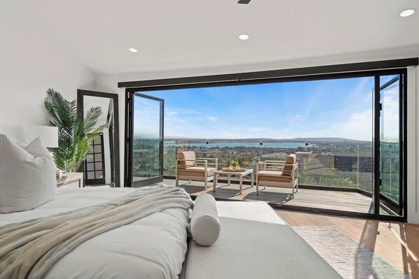 4 bedrooms, iron/ironing board, travel cot, WiFi