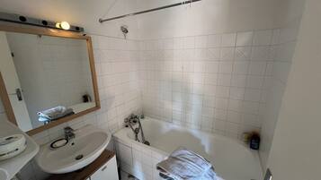 Handdoeken, toiletpapier