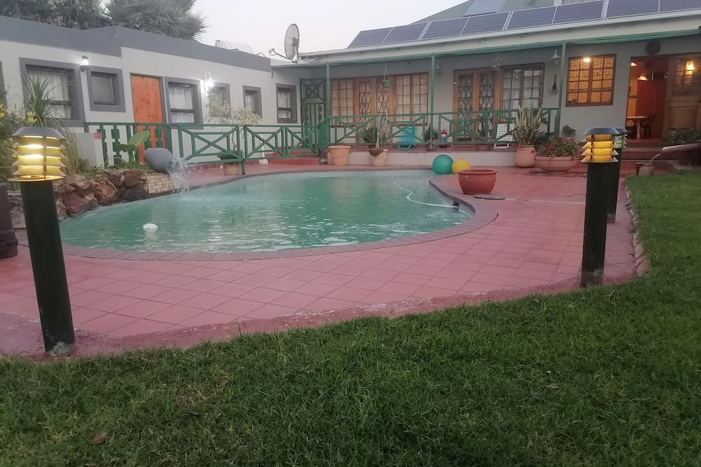 Valleycenter GuestLodge