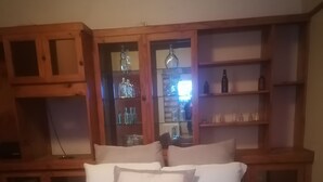 Deluxe Room, Pool View - Valleycenter GuestLodge  (Germiston)