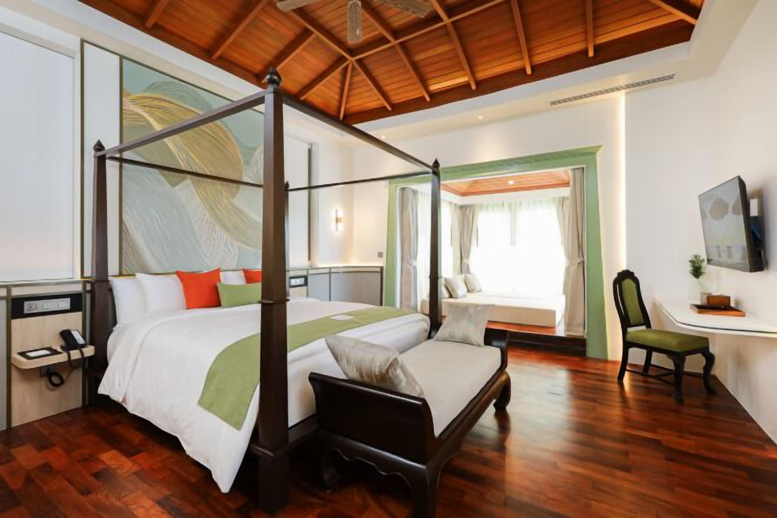 Tallelokero huoneessa, työpöytä