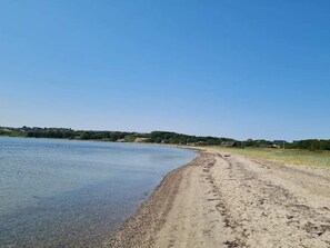 Classic Apartment, 2 Bedrooms | Water view