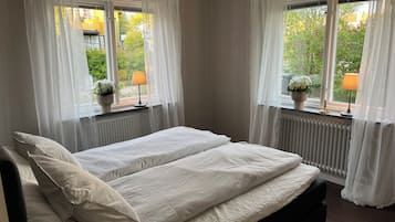 3 sovrum, resesäng, gratis wi-fi och sängkläder