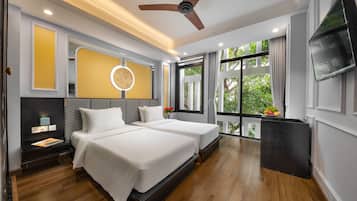 Premium bedding, minibar, in-room safe, desk