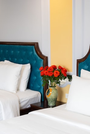 Premium bedding, minibar, in-room safe, desk