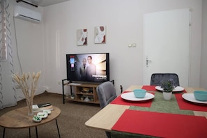 Apartment, 2 Bedrooms | Room amenity - Charming Tiranë Apartment With Central Location (Tirana)