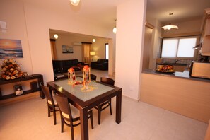 Dining - Seaside 2-Bedroom Villa with Private Pool, Garden & WiFi – Your Perfect Escape! (Pissouri)