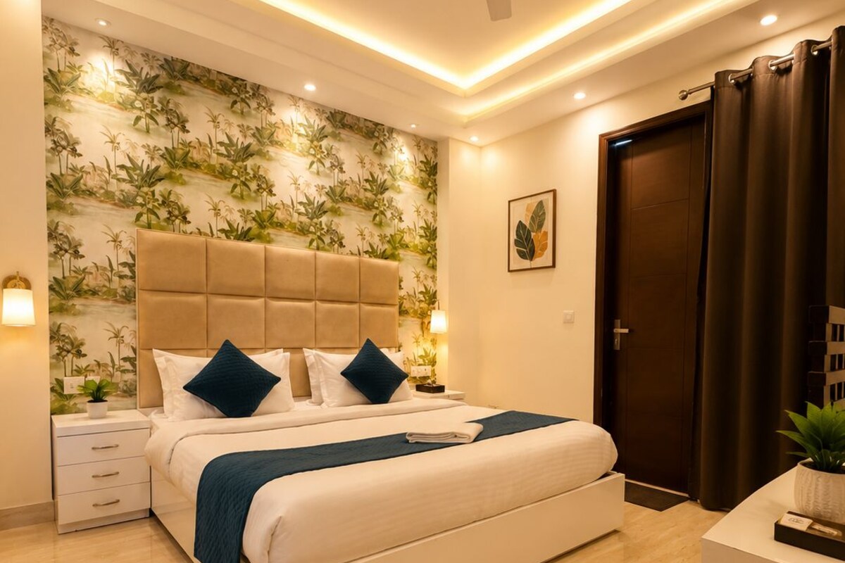 Premium Room | Egyptian cotton sheets, premium bedding, down comforters