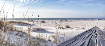 "Blanche's Boudoir"- A cozy cottage perfect for a couples retreat.
