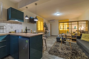 Leilighet, 1 soverom, røyk, terrasse | Oppholdsrom