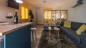 Leilighet, 1 soverom, røyk, terrasse | Oppholdsrom