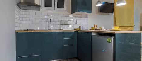 Apartment, 1 Bedroom, Smoking, Terrace | Interior