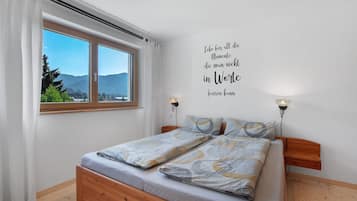 1 quarto, Wi-Fi de cortesia, roupa de cama