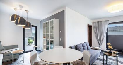 Apartment 'Sonnenwind Am Hainer See' with Lake View and Wi-Fi