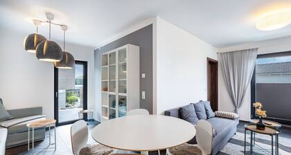 Appartement 'Sonnenwind Am Hainer See' avec vue sur le lac et Wi-Fi