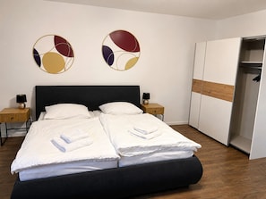 2 habitaciones, escritorio, cuna de viaje y wifi gratis