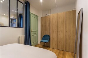 1 bedroom, iron/ironing board, travel cot, WiFi