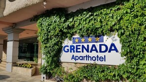 Front of property - Grenada Hotel (Sunny Beach)