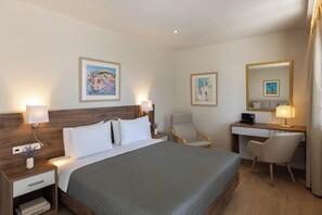 ジュニア スイート | セーフティボックス (室内)、デスク、ノートパソコン用作業スペース、WiFi (無料)