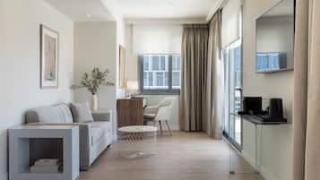 Port Suite | 1 phòng ngủ, két bảo mật tại phòng, bàn