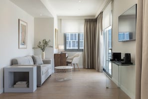Port Suite | 1 quarto, cofres nos quartos, escrivaninha