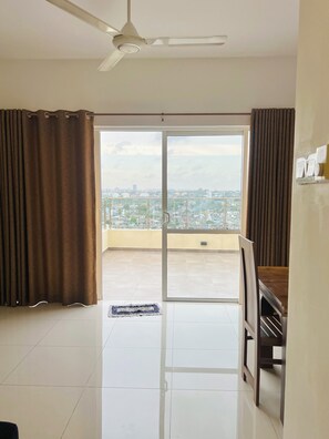 Interior - SKYLINE SUITE Luxury Penthouse at The Highness Rajagiriya (Rajagiriya)