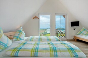 2 bedrooms, free WiFi, bed sheets