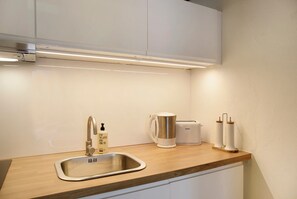 Interior - Studio 'Suite Home Seefeld' with Mountain View, Balcony and Wi-Fi (Seefeld in Tirol)