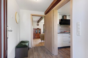 Interior - Holiday Home 'Tina' with Private Terrace, Private Garden and Wi-Fi (Oesterwurth)