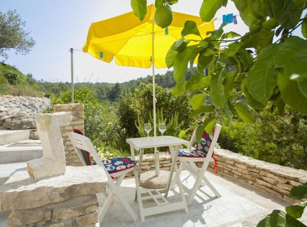 House (House B - 45 m from The Sea) | Terrace/patio - House B - 45m From the Sea (Vela Luka)