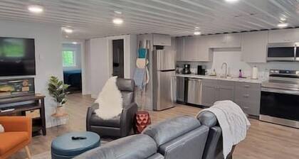 Peaceful Private Loft in Central Location