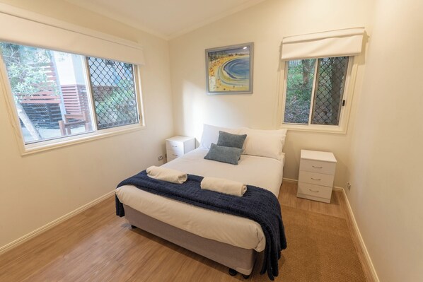 3 bedrooms, free WiFi, bed sheets