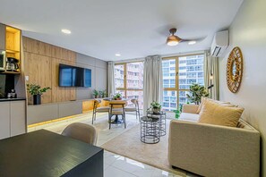 Imagen sin descripción, 4 de 43, botón