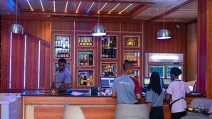 Bar (en el alojamiento)