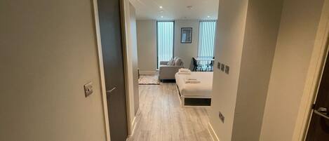 1 chambre, fer et planche Ă repasser, Wi-Fi, literie fournie