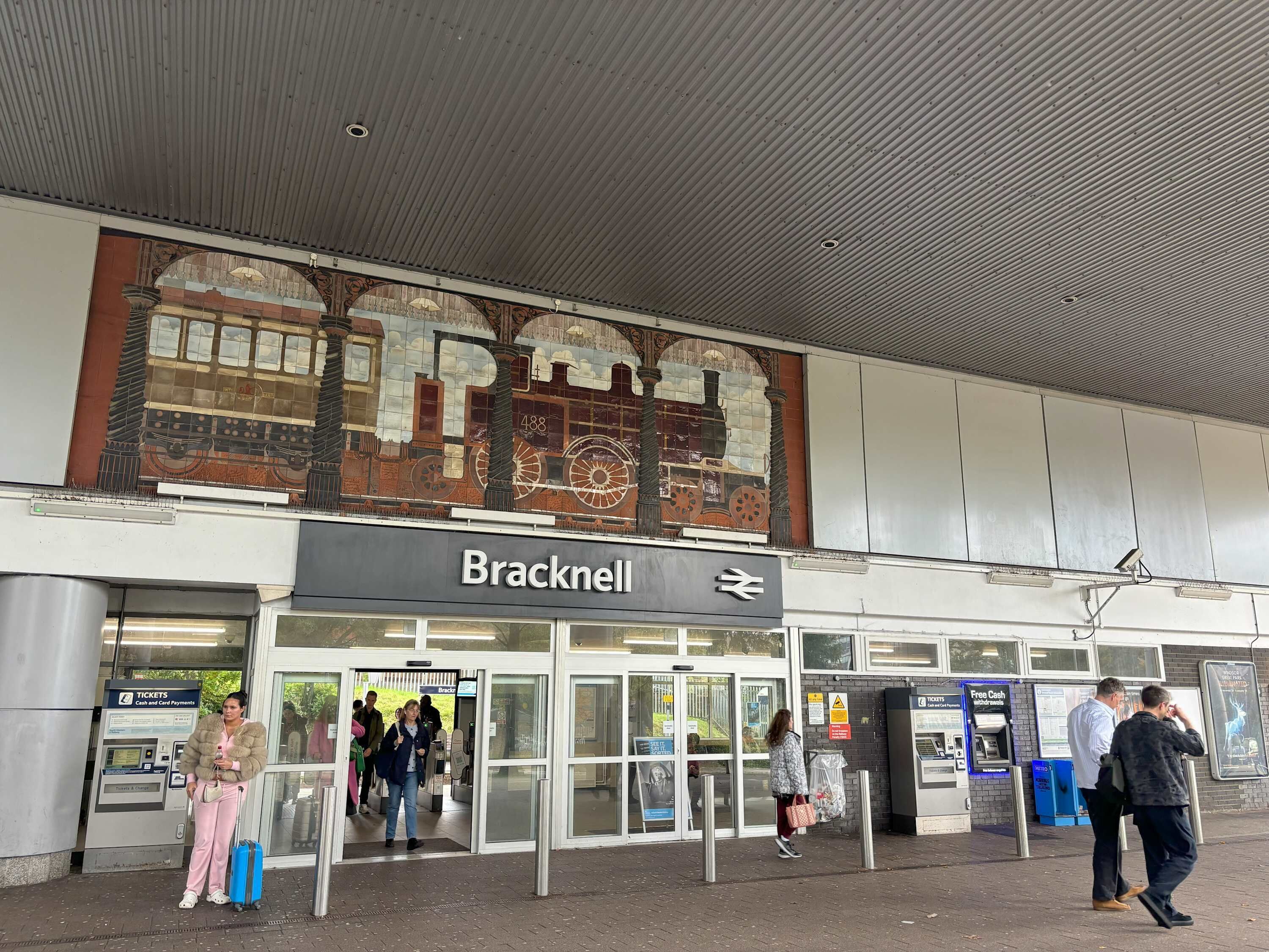 Bracknell Train Station