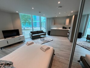 1 chambre, fer et planche à repasser, Wi-Fi, draps fournis