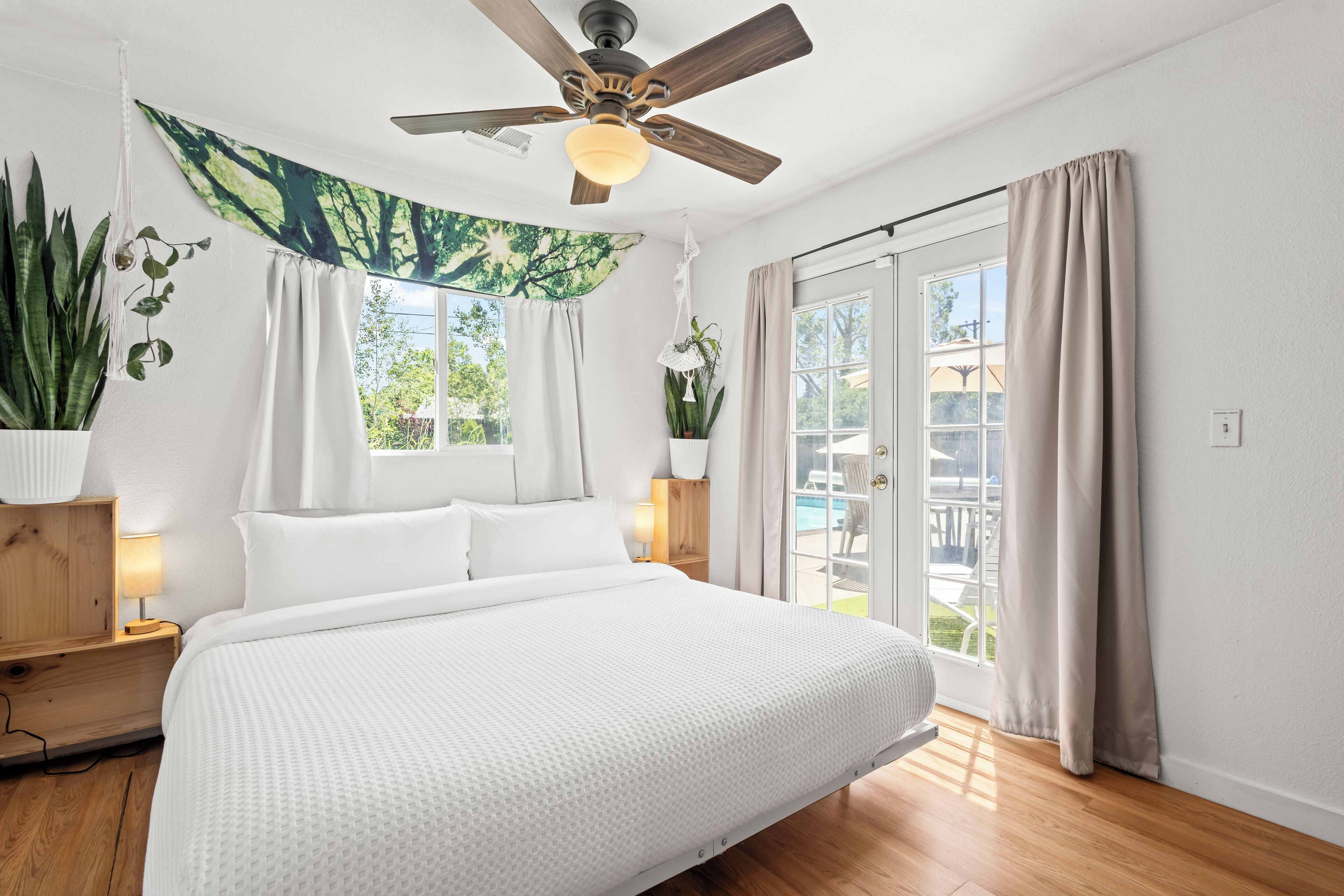 3 soverom, skrivebord, strykejern/-brett og wi-fi (inkludert)