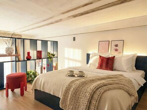 2 habitaciones, tabla de planchar con plancha, cuna de viaje y wifi 