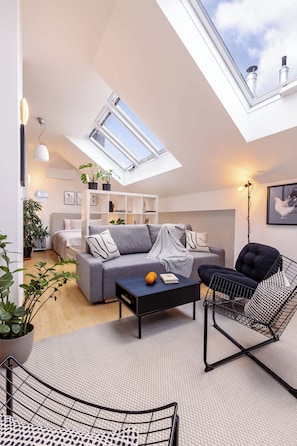 5 bedrooms, iron/ironing board, travel crib, WiFi