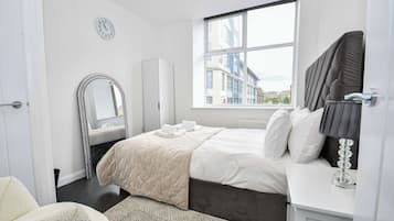 1 camera, una scrivania, ferro/asse da stiro, Wi-Fi