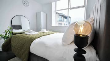 1 camera, una scrivania, ferro/asse da stiro, Wi-Fi