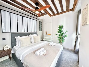 Comfort Apartment, City View | View from room - 1550 Nazareth (Paris)