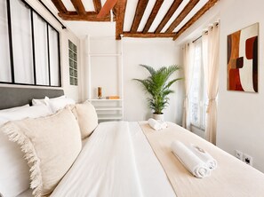 Appartement Confort, vue sur la ville | Vue de la chambre