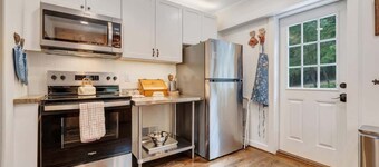 NEW 3BR Seconds to Blue Ridge Parkway-Cozy & Comfy